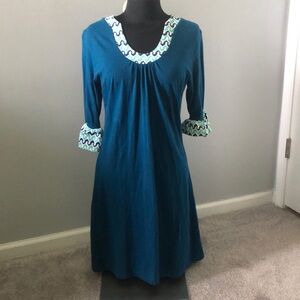 Women’s dress size medium